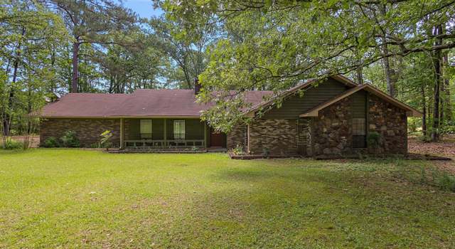 Photo of 406 Springwood Cir, Terry, MS 39170