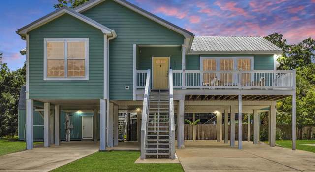 Photo of 112 Vista Dr, Pass Christian, MS 39571