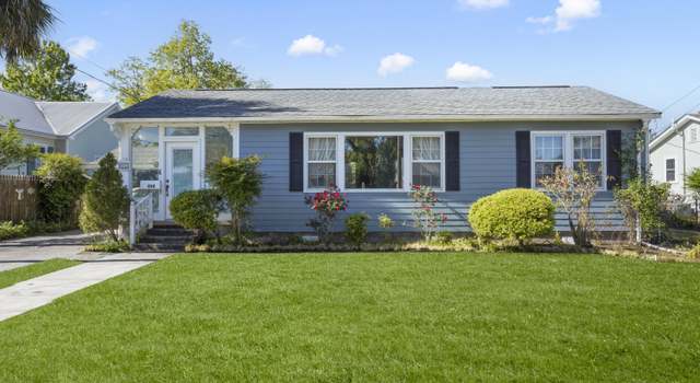 Photo of 312 Demontluzin Ave, Bay Saint Louis, MS 39520