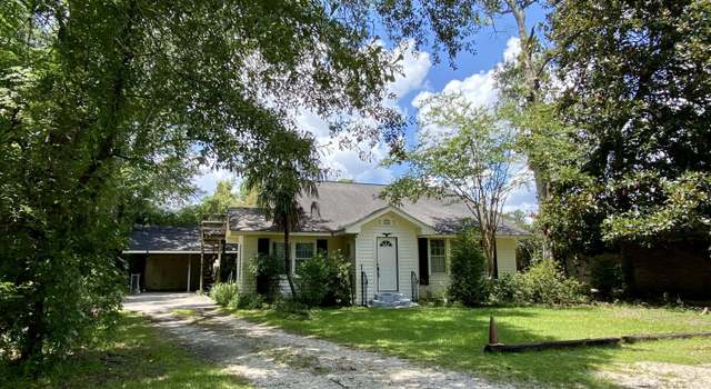 Photo of 1903 Circle Dr, Picayune, MS 39466
