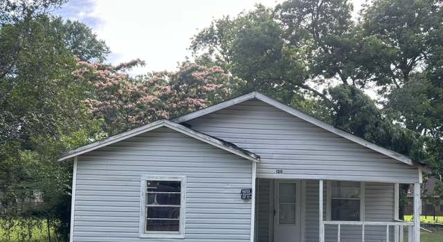 Photo of 120 Tucker St, Leland, MS 38756