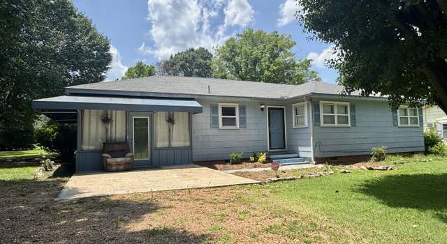 Photo of 221 S Oak Ave, Ruleville, MS 38771