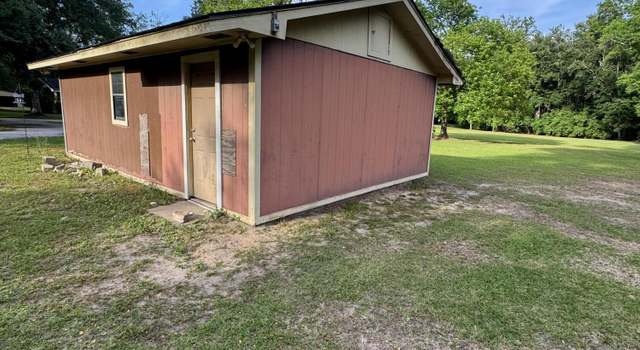 Photo of 9924 Foxshire Dr, Escatawpa, MS 39552