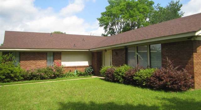 Photo of 5074 Kaybrook Dr, Byram, MS 39272