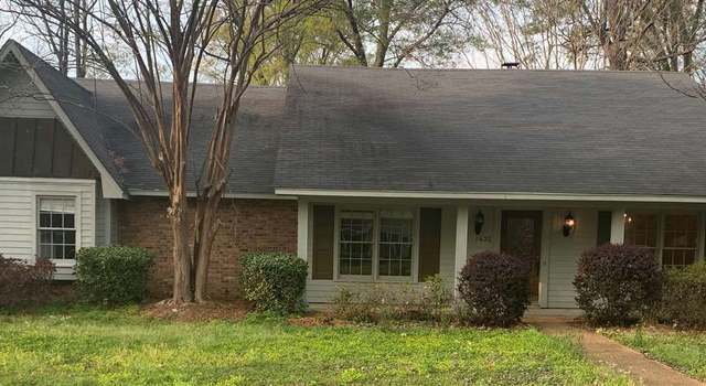 Photo of 1432 Tracewood Dr, Jackson, MS 39211