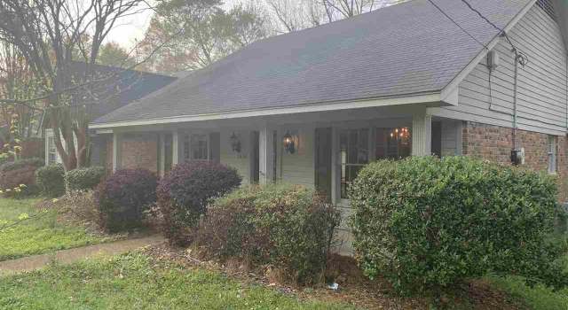 Photo of 1432 Tracewood Dr, Jackson, MS 39211