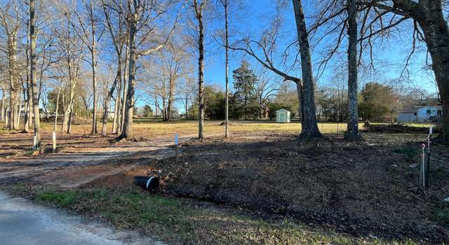 Photo of 800 Elm Ave, Richton, MS 39476
