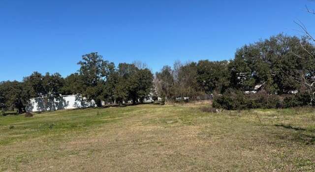 Photo of 164 1st St, Biloxi, MS 39530
