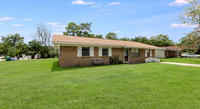 Photo of 12343 Dedeaux Rd, Gulfport, MS 39503