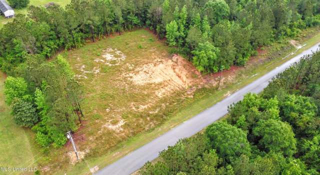 Photo of 36 E Stonegate Blvd, Perkinston, MS 39573