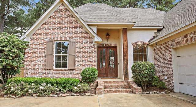 Photo of 130 Hemlock Ln, Madison, MS 39110