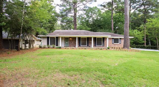 Photo of 2208 Meadowbrook Rd, Jackson, MS 39211