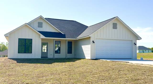 Photo of 5 Governors Circle Cir, Poplarville, MS 39470