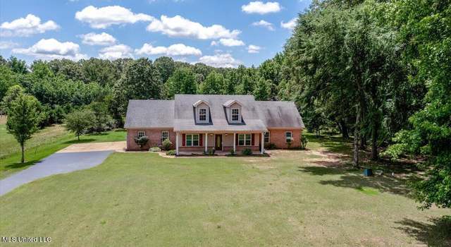 Photo of 402 Boone Cir, Coldwater, MS 38618