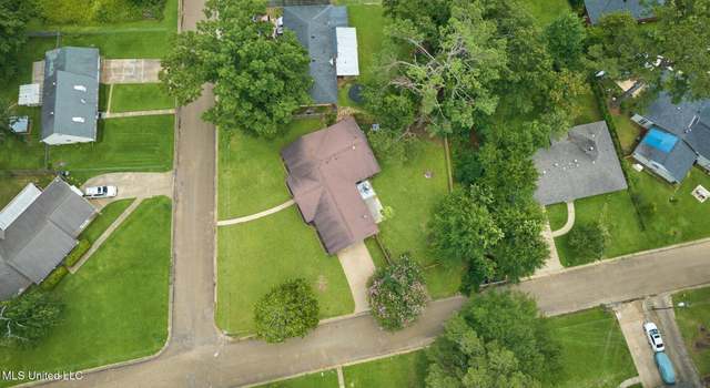 Photo of 3204 Bienville Dr, Jackson, MS 39212