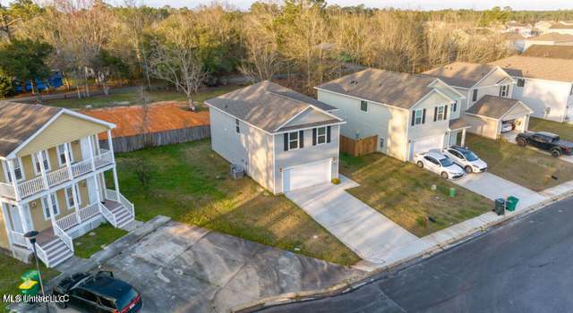 Photo of 2113 Toulouse St, Ocean Springs, MS 39564