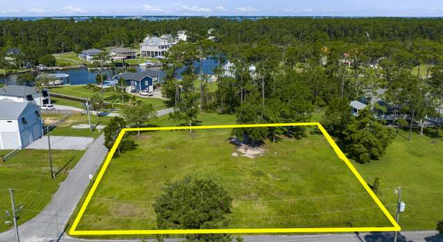 Photo of 140 Hillcrest Dr, Pass Christian, MS 39571