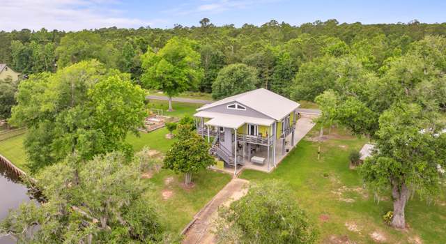 Photo of 25545 Winding Way Dr, Pass Christian, MS 39571