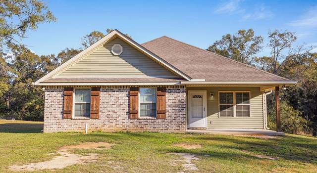 Photo of 820 Rock Ranch Rd, Carriere, MS 39426