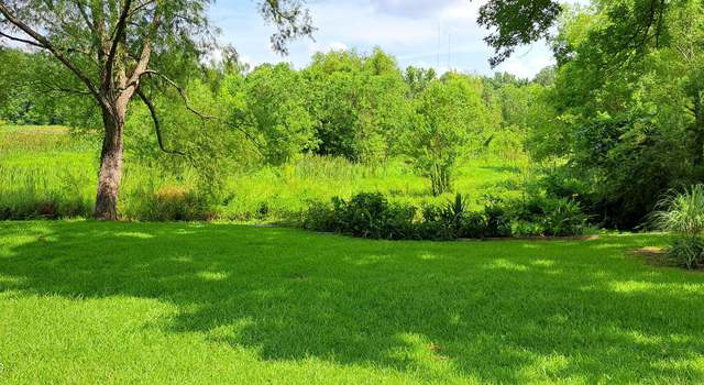 Photo of 227 Lake Cove Dr, Jackson, MS 39212