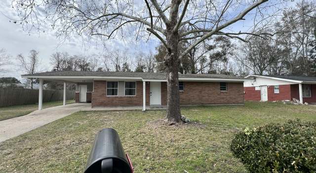 Photo of 727 Carter Dr, Gulfport, MS 39507