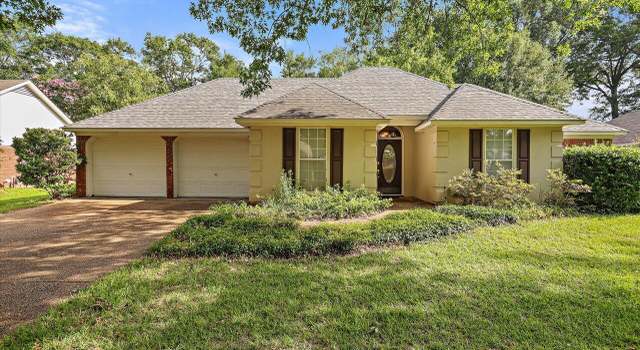Photo of 415 Summer Hill Rd, Madison, MS 39110