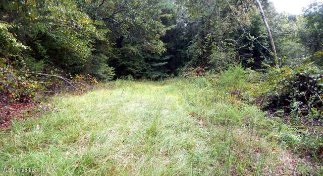 Photo of 525 Franklin Rd, Batesville, MS 38606