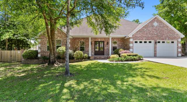 Photo of 998 Haiku Ct, Diamondhead, MS 39525