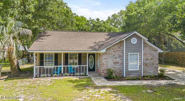 Photo of 9404 Meadowlark Ave, Ocean Springs, MS 39564