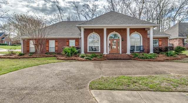 Photo of 92 Woodlands Green Dr, Brandon, MS 39047