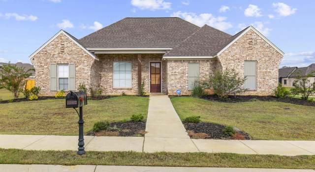 Photo of 962 Glenwild Cir, Canton, MS 39046