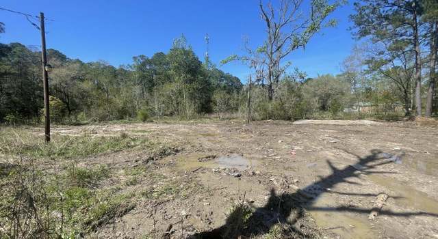 Photo of 3521 Dale Ln, Moss Point, MS 39563