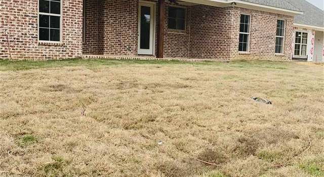 Photo of 281 Buttonwood Ln, Canton, MS 39046