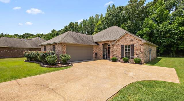 Photo of 4277 Summerton Dr, Byram, MS 39272