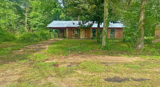 Photo of 715 Holly St, Summit, MS 39666