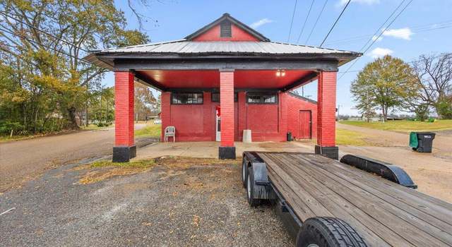 Photo of 600 Greensboro St, Winona, MS 38967