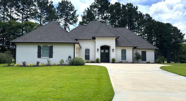 Photo of 14 Club Dr, Natchez, MS 39120