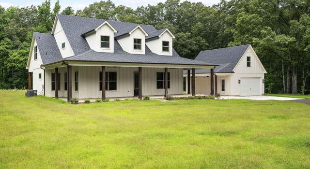 Photo of 563 Valentine Rd, Holly Springs, MS 38635