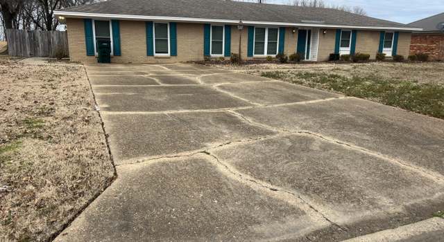 Photo of 710 Alta Vista Dr, Greenwood, MS 38930