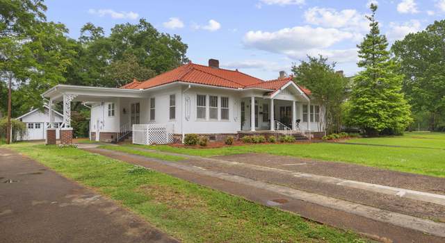 Photo of 369 E Peace St, Canton, MS 39046