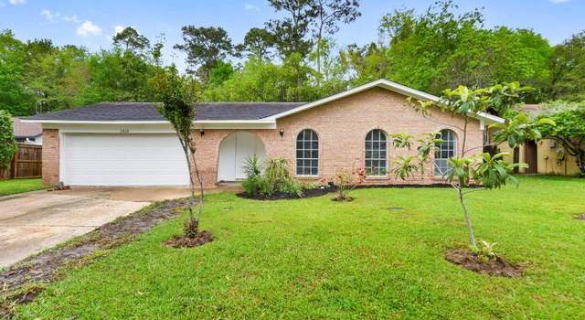 Photo of 2820 Lawnwood Dr, Ocean Springs, MS 39564