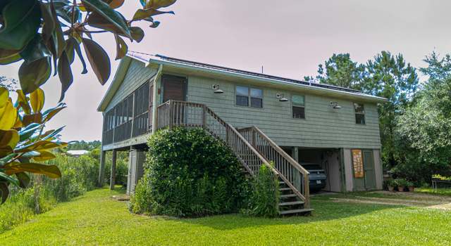 Photo of 11001 N Shore Dr, Bay Saint Louis, MS 39520