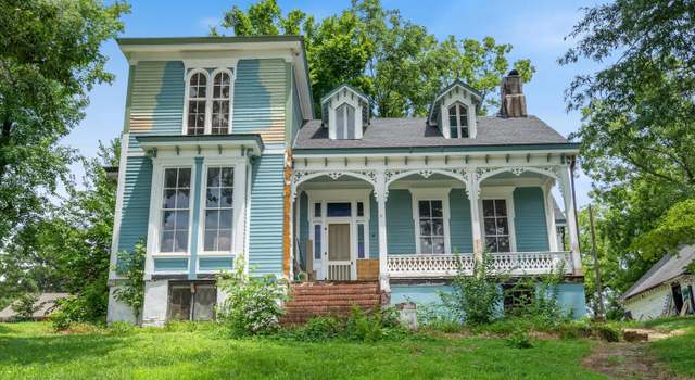 Photo of 470 E Van Dorn Ave, Holly Springs, MS 38635