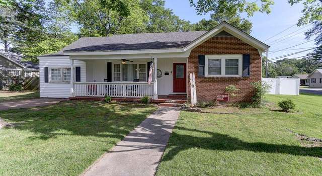 Photo of 220 Mckie St, Senatobia, MS 38668