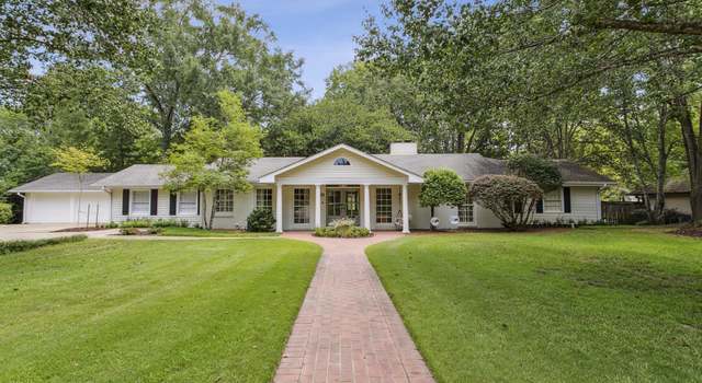 Photo of 2016 Douglass Dr, Jackson, MS 39211