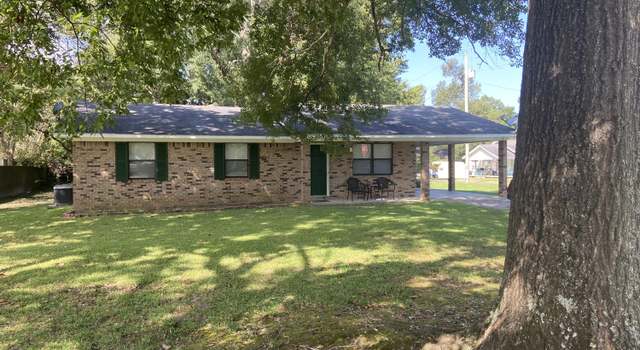 Photo of 311 Dampeer St, Crystal Springs, MS 39059