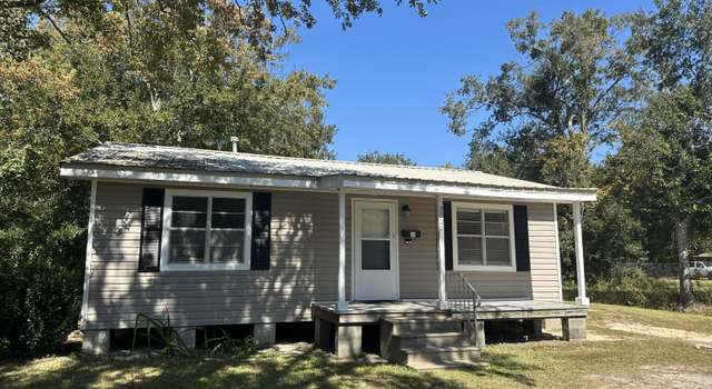 Photo of 2200 32nd St, Gulfport, MS 39501