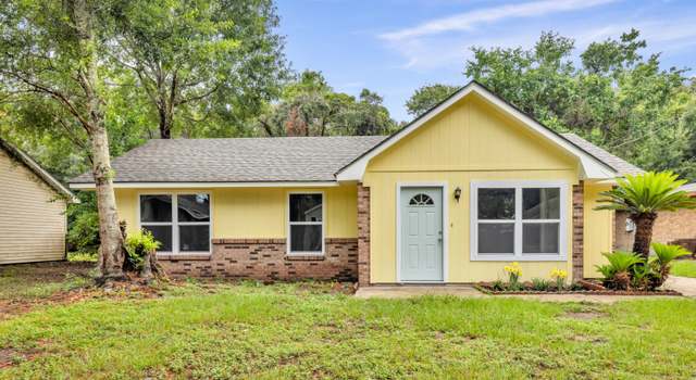 Photo of 1528 S 10th St, Ocean Springs, MS 39564