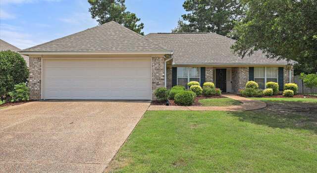 Photo of 341 Kings Ridge Cir, Brandon, MS 39047