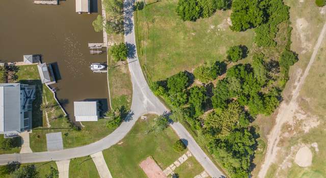 Photo of 509 Prentiss Rd, Pass Christian, MS 39571